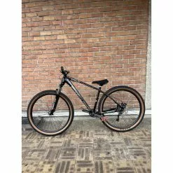 Custom Collective C100 Pro Noir Tan 2022