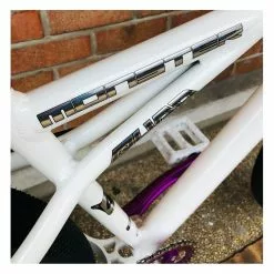 Se-bikes Custom SE BIKES Monster Quad 29+ Artic White 2022 20 Se-bikes Custom SE BIKES Monster Quad 29+ Artic White 2022 -Demolition Parts Soldes Boutique custom se bikes monster quad 29 artic white 2022 4