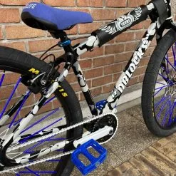 Se-bikes Custom SE Dblocks X BIKELIFE 29 Snow Bleu Camo 2022 -Demolition Parts Soldes Boutique custom se dblocks x bikelife 29 snow bleu camo 2022 3
