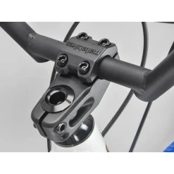 MAFIA BIKES Mafia Bike 27.5+ Chenga Bleu-Blanc 16 MAFIA BIKES Mafia Bike 27.5+ Chenga Bleu-Blanc -Demolition Parts Soldes Boutique mafia bike 275 chenga bleu blanc 3