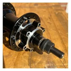 Moyeu COLLECTIVE C2 Arrière Noir -Demolition Parts Soldes Boutique moyeu collective c2 arriere noir 4