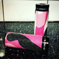 PEGS GRIPPEE14MM BLK/PINK CAMO