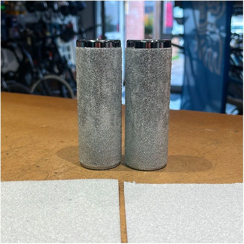 BIKELIFE Pegs XLC 10mm Chromés Grip Transparent 7 BIKELIFE Pegs XLC 10mm Chromés Grip Transparent – Image 5