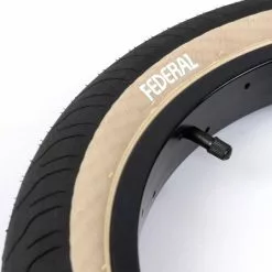 Pneu FEDERAL Command 2.40" Noir Flan Tan -Demolition Parts Soldes Boutique pneu federal command 240 noir flan tan 2