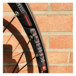 Roue Arrière Custom Bikelife X Collective 29 Pouces à Disk Noire - Wheeling Bike -Demolition Parts Soldes Boutique roue arriere custom bikelife x collective 29 pouces a disk noire wheeling bike 4