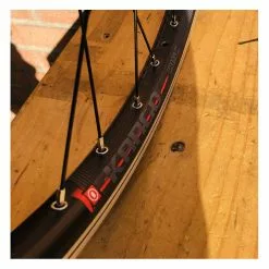 Roue Arrière Custom Bikelife X Collective 29 Pouces à Disk Noire - Wheeling Bike -Demolition Parts Soldes Boutique roue arriere custom bikelife x collective 29 pouces a disk noire wheeling bike 8