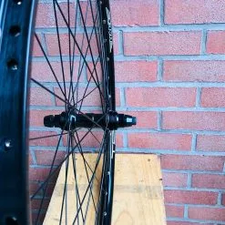 Roue Arrière Custom HALO X BLB 28-29 Pouces Noire - Fixie Freestyle -Demolition Parts Soldes Boutique roue arriere custom halo x blb 28 29 pouces noire fixie freestyle 5