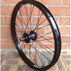 Saint Martin ROUE CUSTOM FREECOASTER STMARTIN RHD X VOCAL